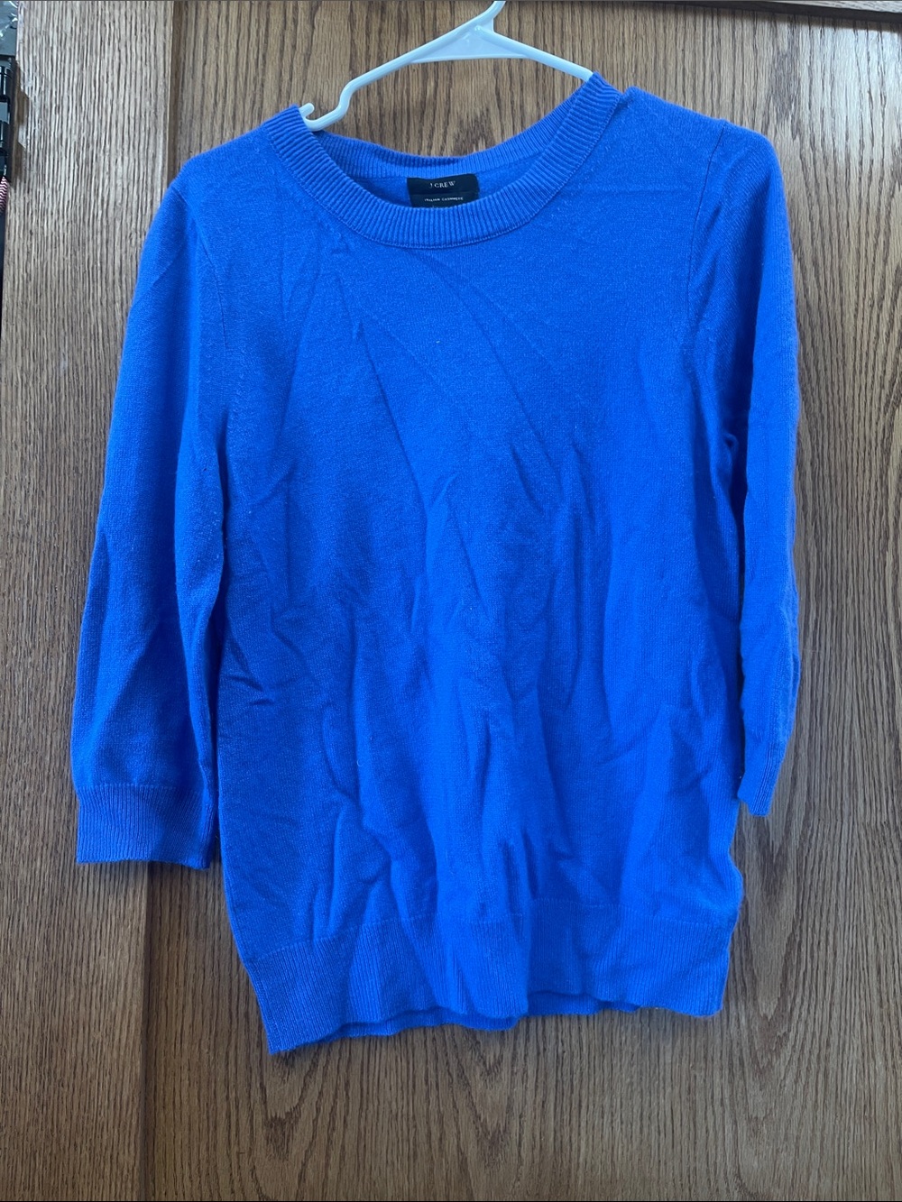 Women’s Cashmere Sweater in Bright Blue